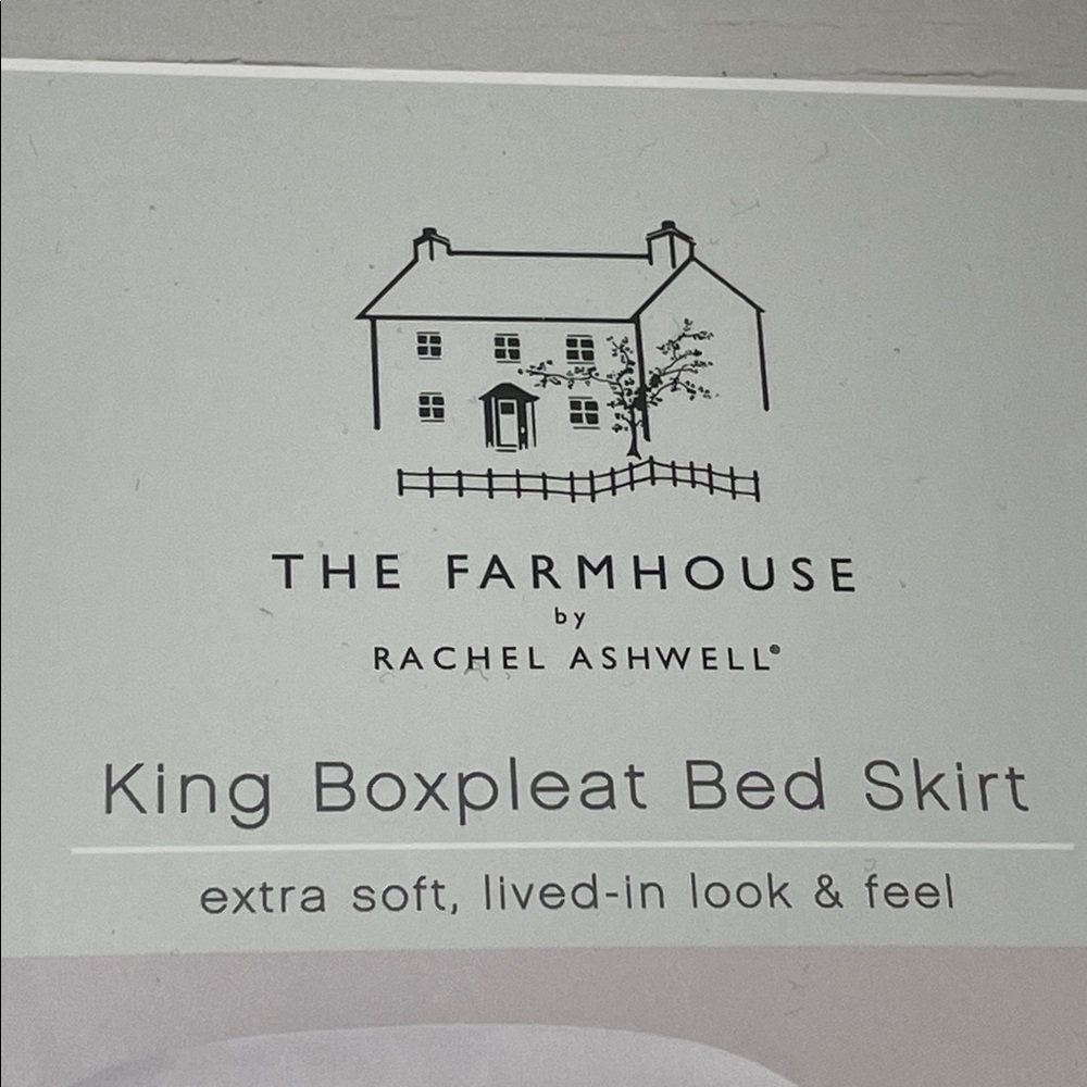 Shabby Chic The Farmhouse - Rachel Ashwell King Sz Boxpleat Bed Skirt. Tan. NEW!